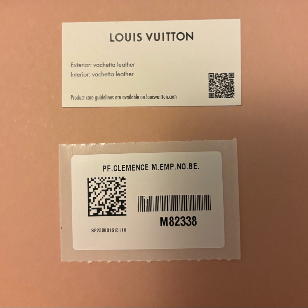 LOUIS VUITTON Clemence Wallet (Black) - Picture 7 of 7